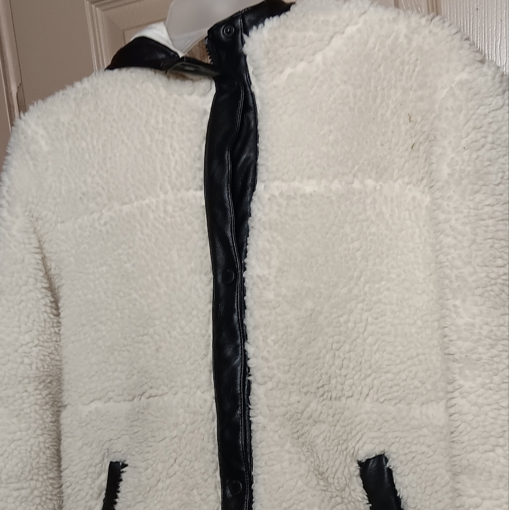 Women's LEVI Sherpa Coat M